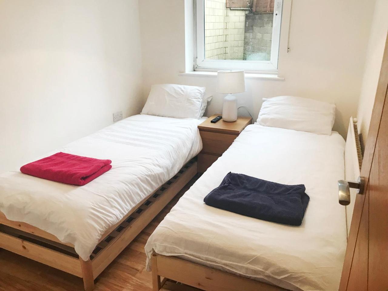 1 Fitzhamon Embankment Apartments Opposite Principality Stadium - Long Stay Offer Cardiff Exterior foto